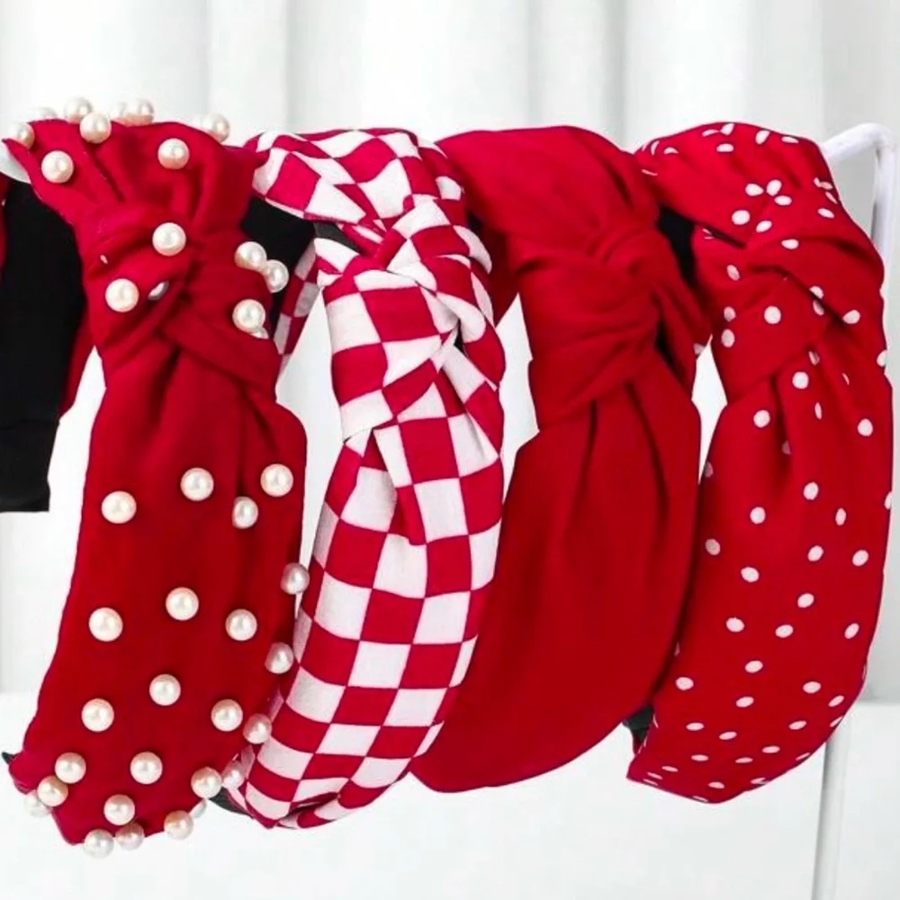 Valentine’s Day headbands NWT PACK OF 4 (pack 1 of 4 red or pack 2 of 4 pink)